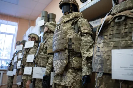 Бронеплити для військових